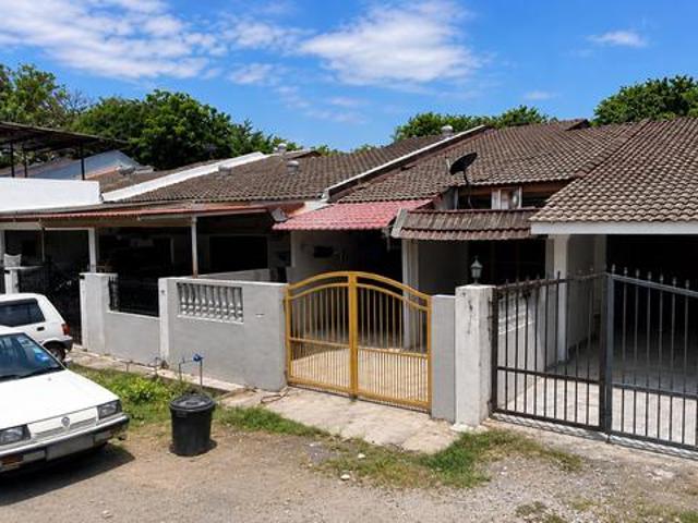 Jalan Syukur Satu Sri Muda 1 Storey Terraced House Freehold NonBumi