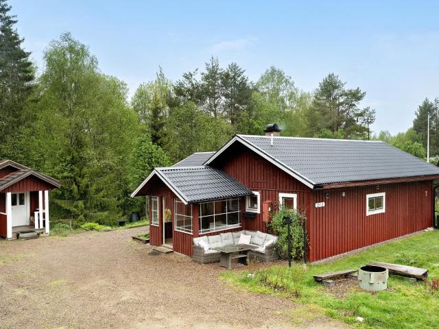 Jälken 212