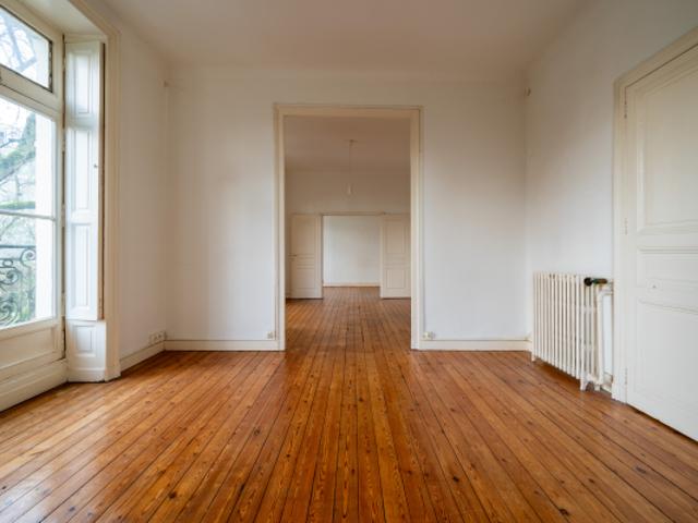 JARDIN DES PLANTES/GARE: appartement 4 pièces de 110 m² avec 3 chambres