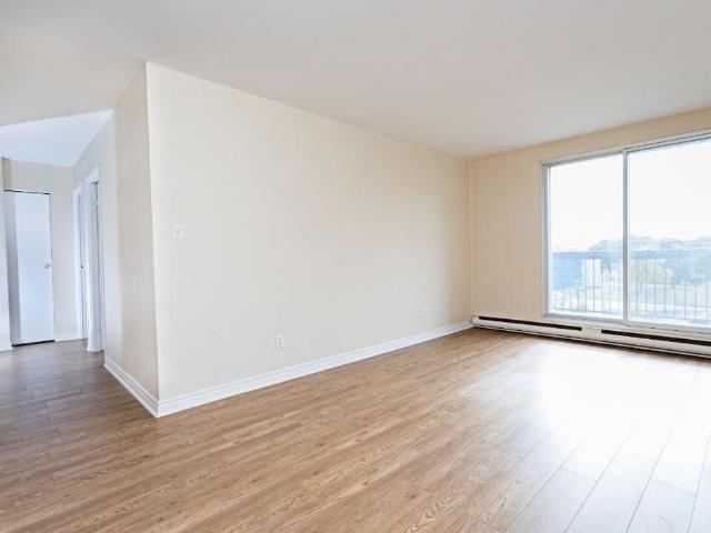 Jardin du carrefour | Appartement moderne 4 1/2 à louer | 2 bedrooms for rent | Laval