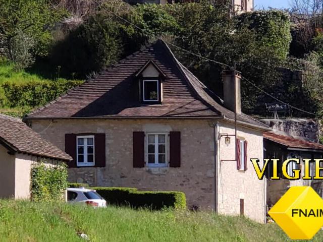 jardin en bord de rivière idéal pour pecheur ! 70m² Saint Cirq Lapopie