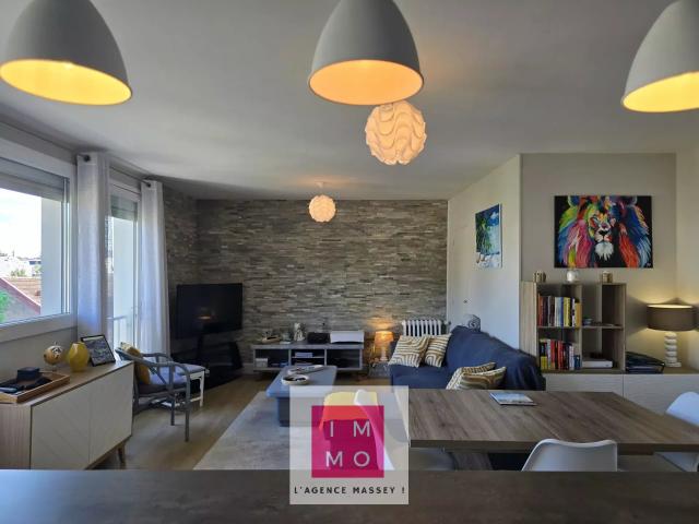 JARDIN MASSEY T3 70m² 2 balcons, cave et parking sécurisé