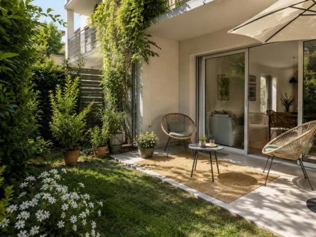 JARDIN PRIVATIF XXL * T3 familial de 77 m² – TERRASSE & extérieur de plus de 60 m² – Résidence intimiste et végétalisée – PARKING