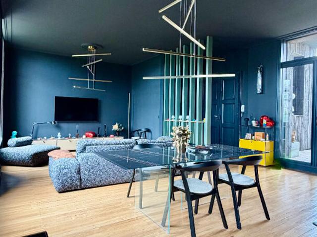 JARDIN PUBLIC / CHARTRONS SUPERBE APPARTEMENT AVEC TERRASSE