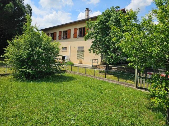 JARDIN, Villa T5 de 137m² avec sous sol complet sur un terrain p
