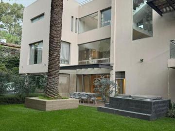 Jardines del Pedregal, Casa en condominio remodelada
