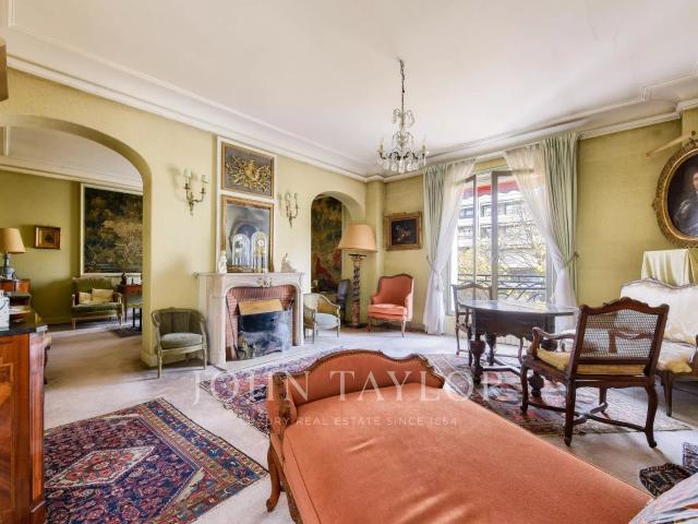 Jardins du Ranelagh Appartement à rénover