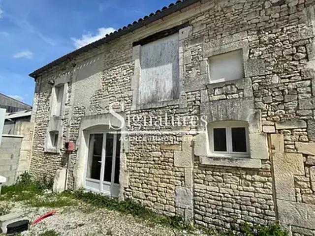 Jarnac 16200 Achat / Vente maison 3 pièces t3