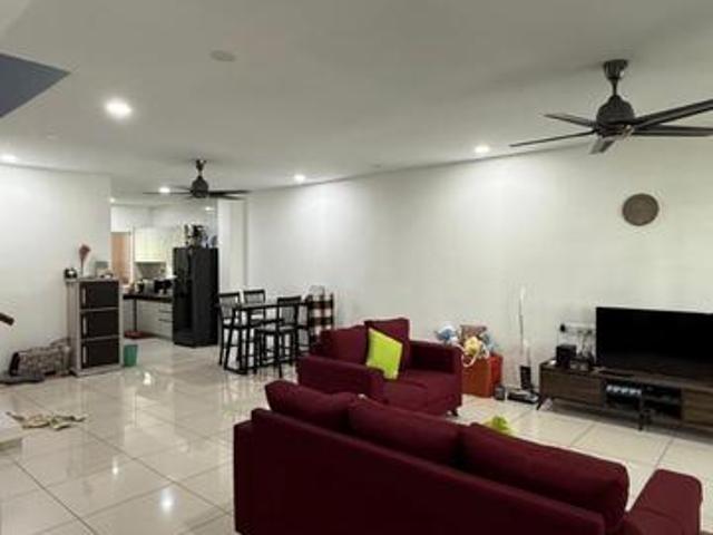Jaromas Zinnia Jenjarom 22x725 Fully Furnished Minor Reno