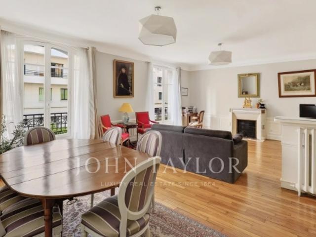 Jasmin Auteuil | Agréable appartement familial rénové