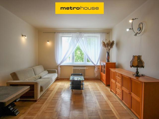 Jasna kawalerka 40 m² w centrum Pabianic, idealna dla pary