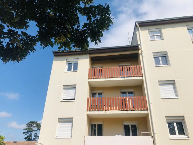 Jassans Riottier Location Appartement 01