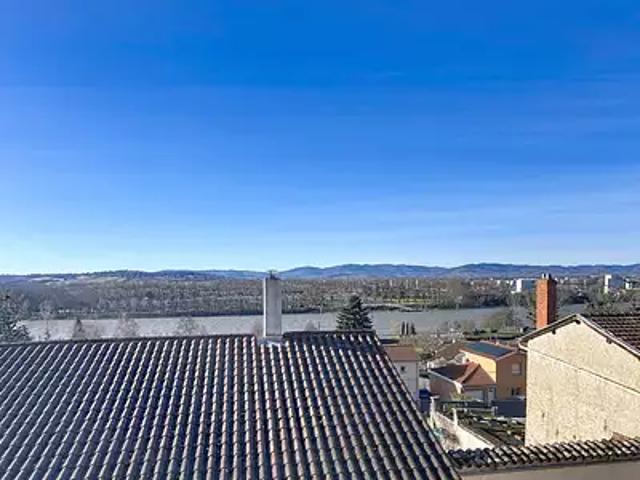 Jassans Riottier 01480 Achat / Vente appartement 4 pièces t4 au dernier étage
