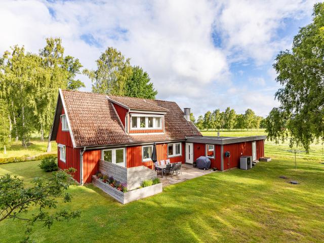 Jät Knutsagård 4