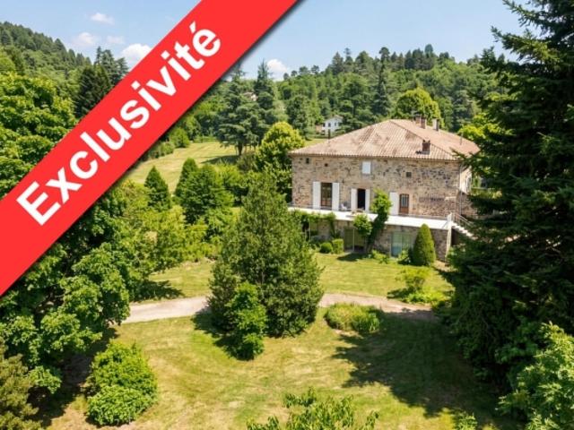 JAUJAC, maison à vendre, 10 pièces, 258 m²