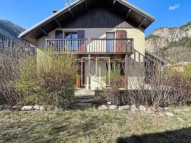 Jausiers 04850 Achat / Vente maison 4 pièces t4