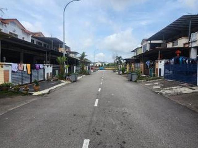 Jaya Putra Double Storey Terrace House 4bed Johor Bahru