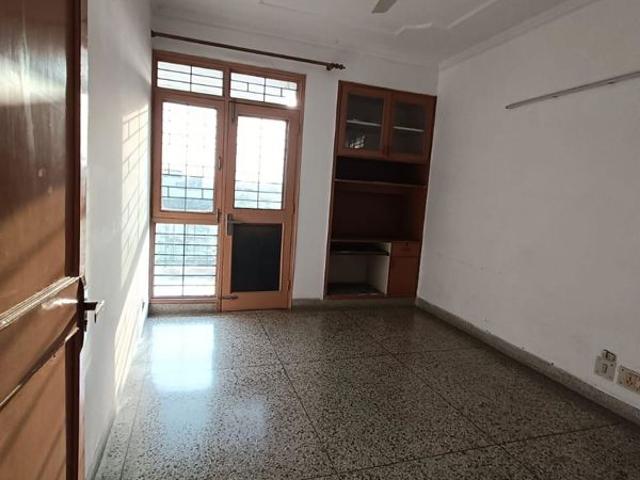 Jaypee Greens Kosmos 2 Bedroom 950 Sq. Ft. Apartment in Sector 134 Noida Listing ID: #10001