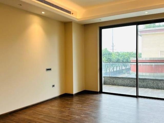 Jaypee Kalypso Court 3 Bedroom 2640 Sq. Ft. Apartment in Sector 128 Noida Listing ID: #10196