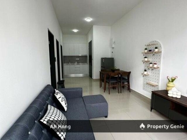 Jb Town / Nearby Ciq / Walking Distance / 2bedroom / Fully Furnished