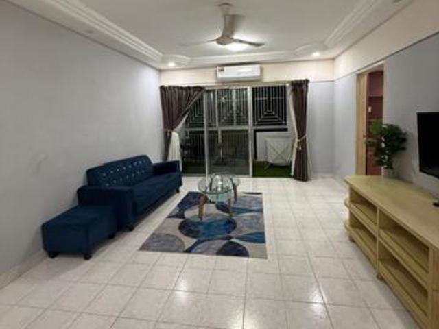 JB Town Bistari Impian Apartment Larkin 3 Bed 2 Bath Fully Furnished