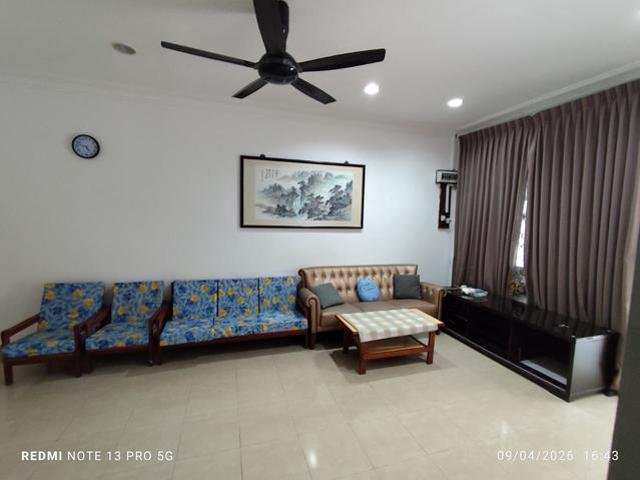 JB town ciq 3B2B 22x80 fully furnished autogate sipersize