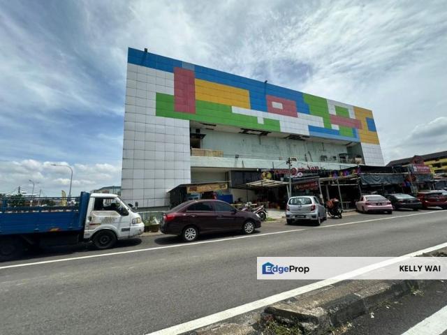 JB Town @ Johor Bahru 3 Storey Commercial Building + Rooftop For Sale