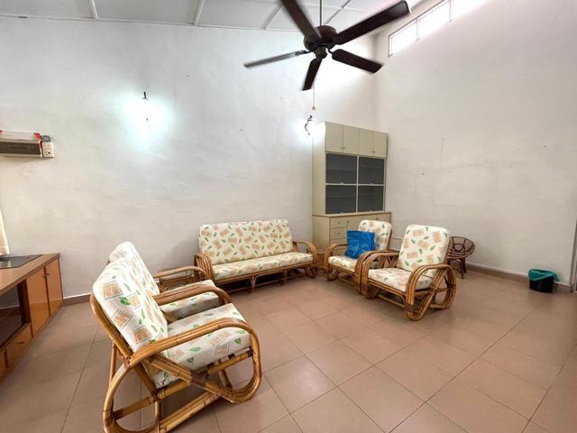 JB Town Single Storey Semi D for Rent Taman Sri Tebrau near CIQ