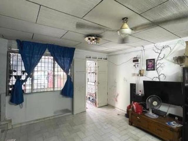 JB Town Taman Gembira Low Cost Landed Near Tampoi Kempas