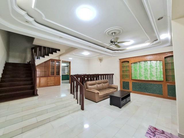 JB Town Taman Pelangi 2 Storey Terrace House