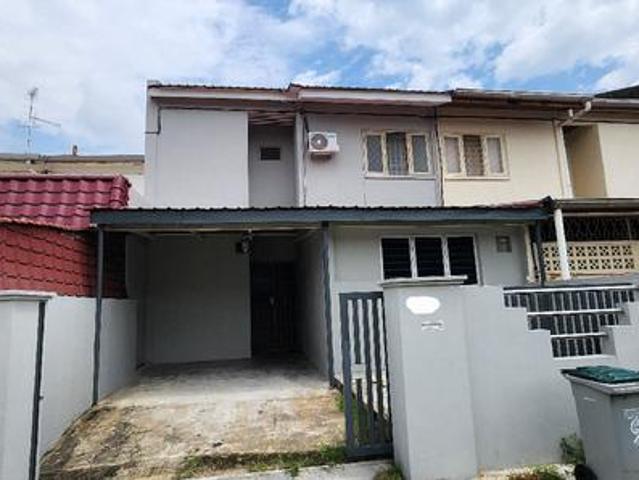 JB Town Taman Pelangi Jalan Nila 3Double Storey