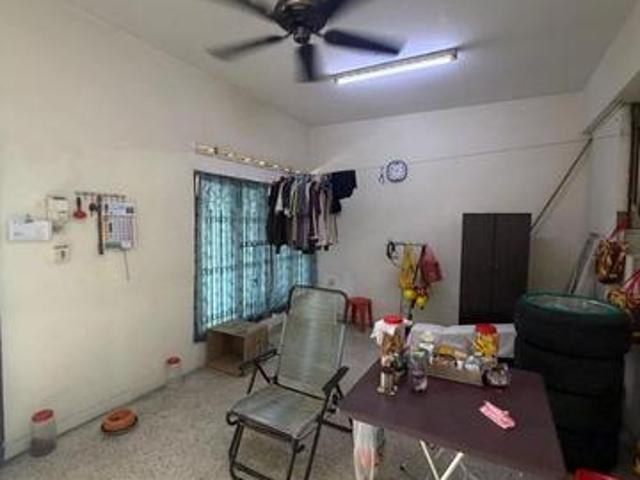 Jb Town Taman Sentosa 2 Storey Terrace House