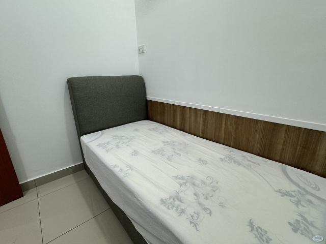 JB Twin Galaxy Single Bedroom For Rent
