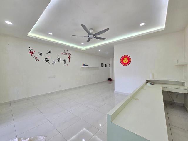 JB Jalan Jaya Putra Double Storey Terrace House for Sale