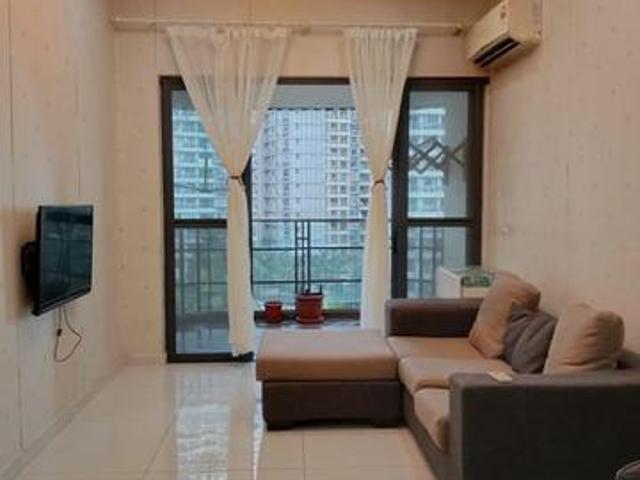 JB Johor Bay Point Country Garden Danga Bay nearby CIQ all race 2room