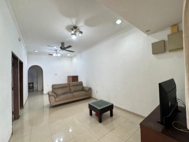 JB Johor Jaya Single Storey good condition