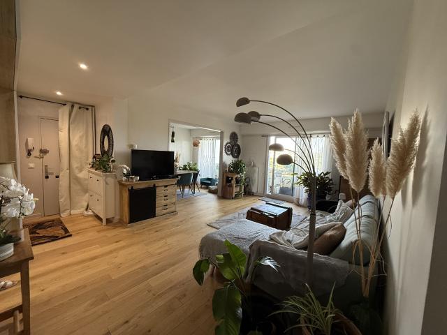 JBA5072 EXCLUSIVITÉ RARE Appt T4 BELLERIVE/A