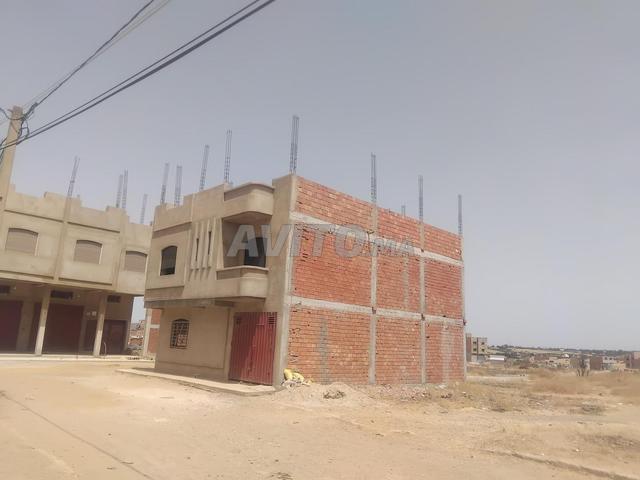 Je vends 3 terrains de 124 m, 121 m et 122 m*2