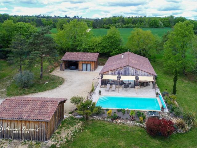 Je suis plus qu'une maison je suis un lieu de vie où chaque. 140m² Sainte Foy De Longas