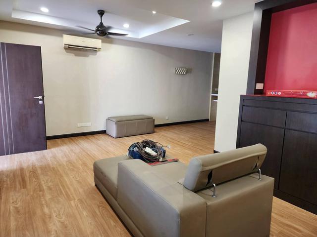 Jenaris BOTANIC Klang Fully Renovated Double Storey House For Sale