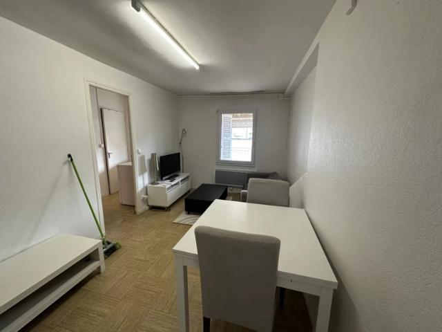 JEAN JAURES T2 Meublé de 42m2 748 EUR