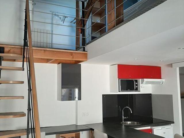 Jean jaures: studio hyper centre