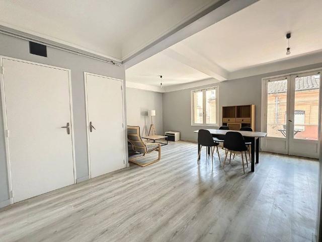 Jeanne d'Arc, T2 meublé de 55m² avec terrasse
