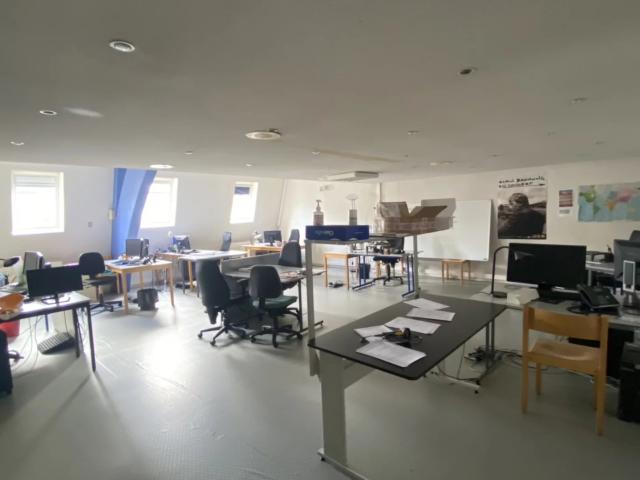 JEANNE D'ARC Plateau de bureaux 280m2 815 000 EUR
