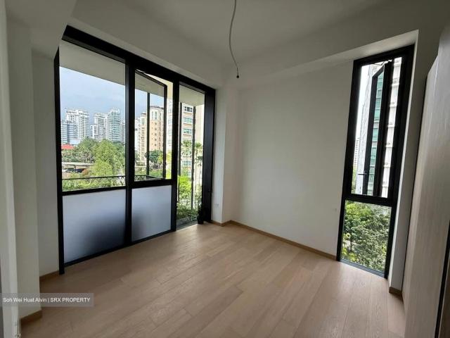 Jervois Mansion D10, Apartment