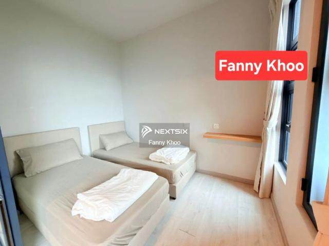 Jesselton Quay Central CityPads