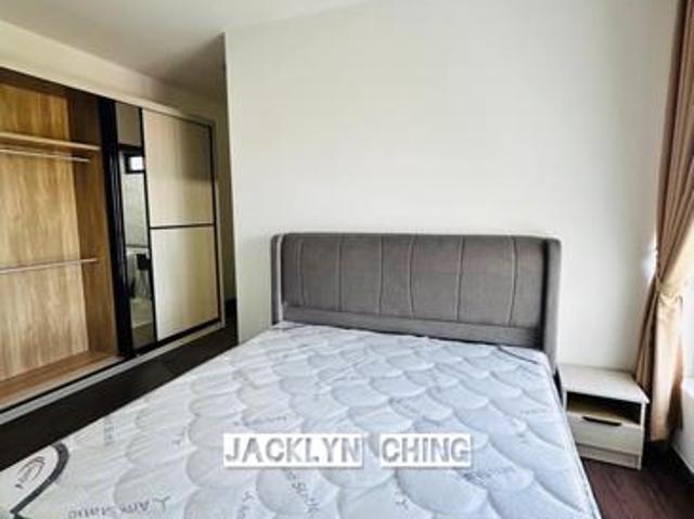 Jesselton Twin Tower 2R2B Seaview Spacious unit