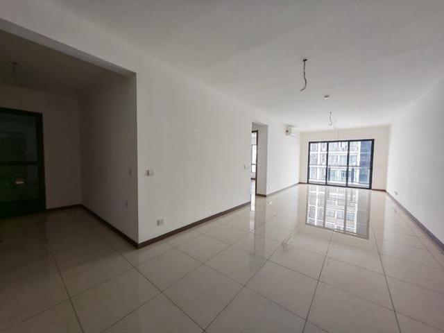 Jesselton Twin Tower Tower A Level 37 1270 SQFT Damai