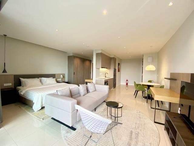 Jesselton Twin Tower Sea View Luxury Condo 168