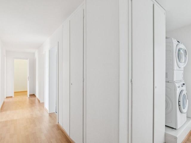 Jetzt einziehen – frisch renovierte Wohnung ruhig, grün & zentral